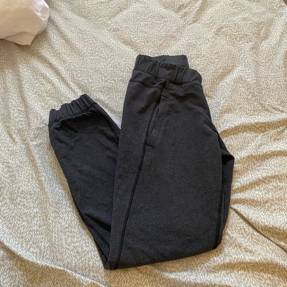 Lululemon Joggers (M) - Picture 1 of 8